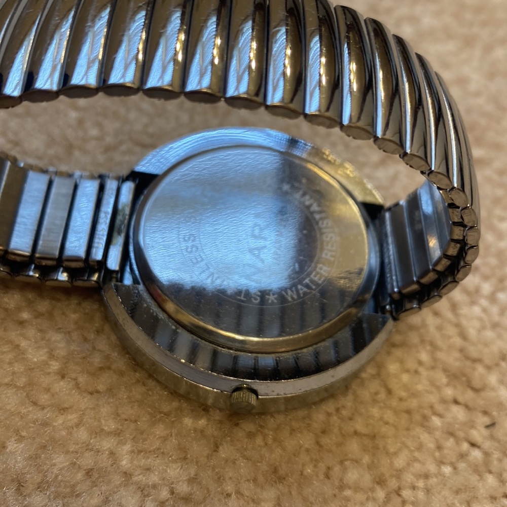 Womens silver watch with rhinestones - Picture 5 of 5
